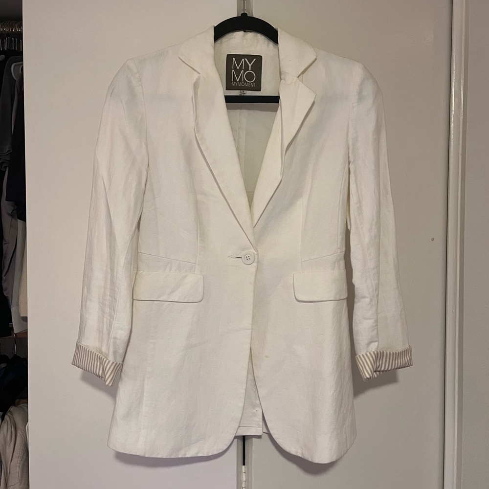 MYMO White Blazer 3/4 Sleeve